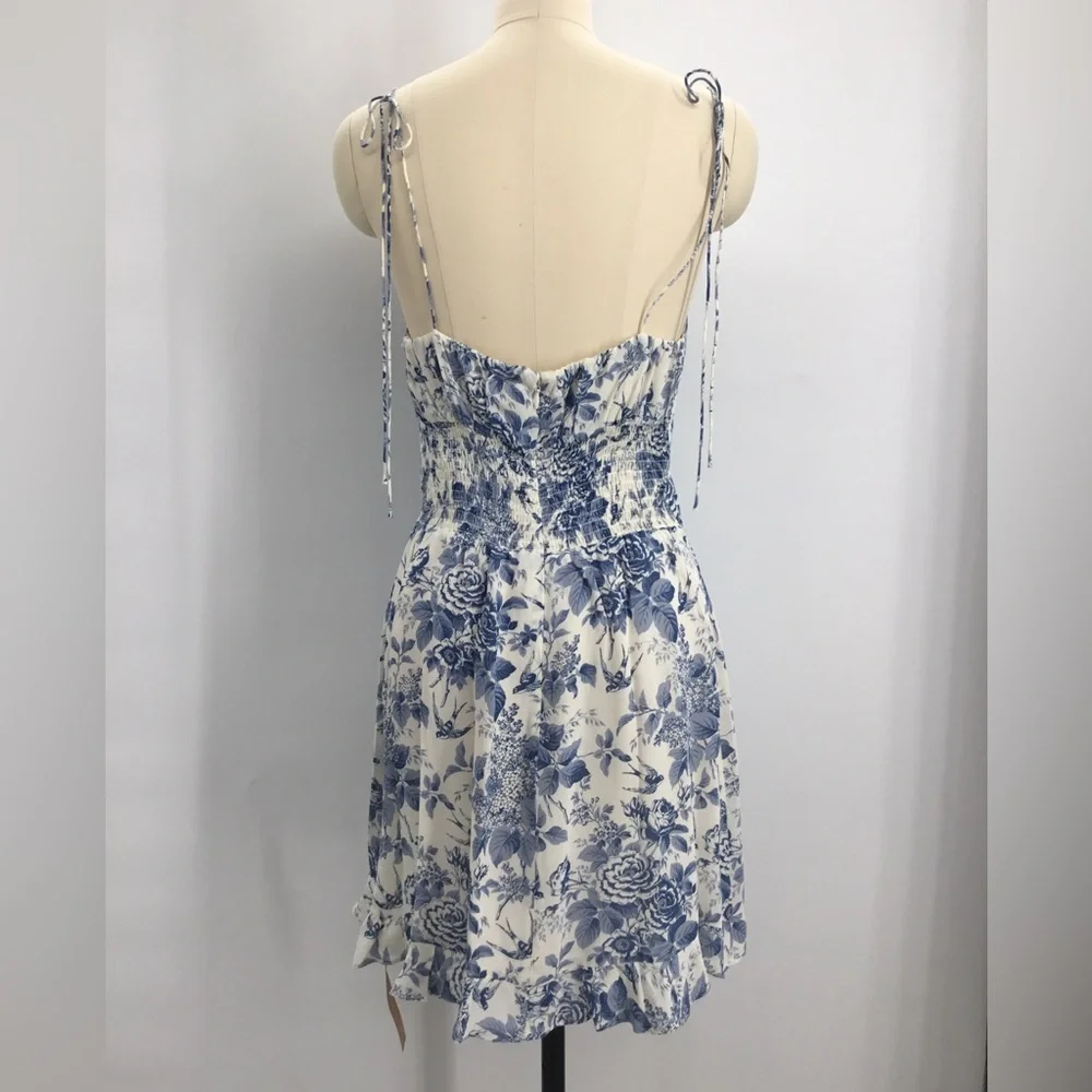 Reformation Floral Blue and White Dress - Picture 3 of 6